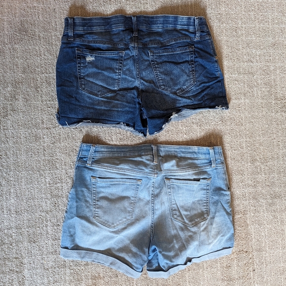 Under Belly Destruction Midi Maternity Jean Shorts - Isabel Maternity - Picture 3 of 4